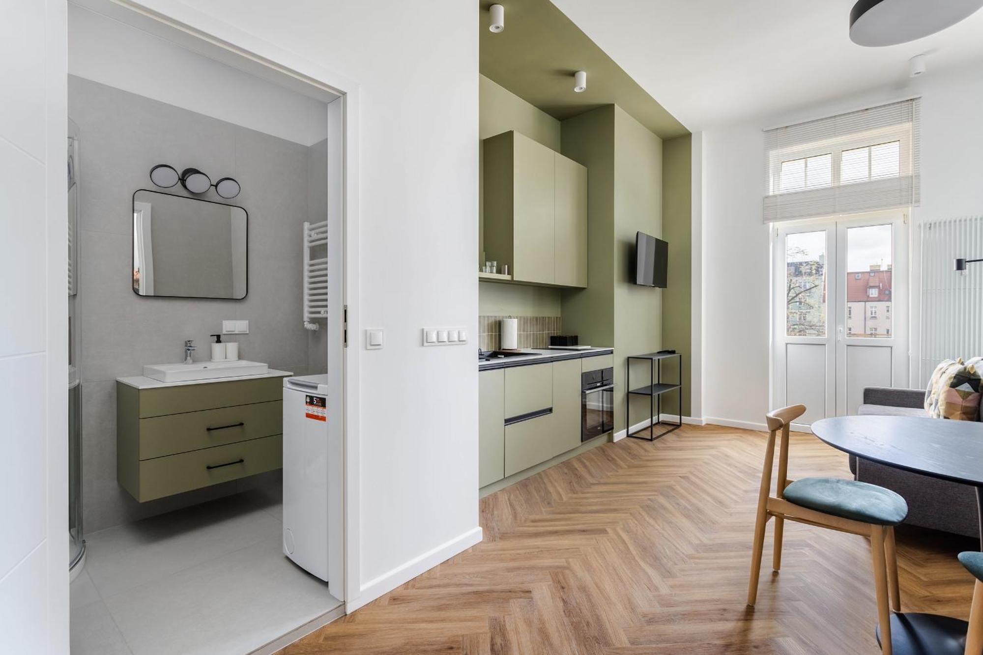 Przytulne I Komfortowe Studia Very Berry W Poznaniu By Noclegi Renters Bagian luar foto