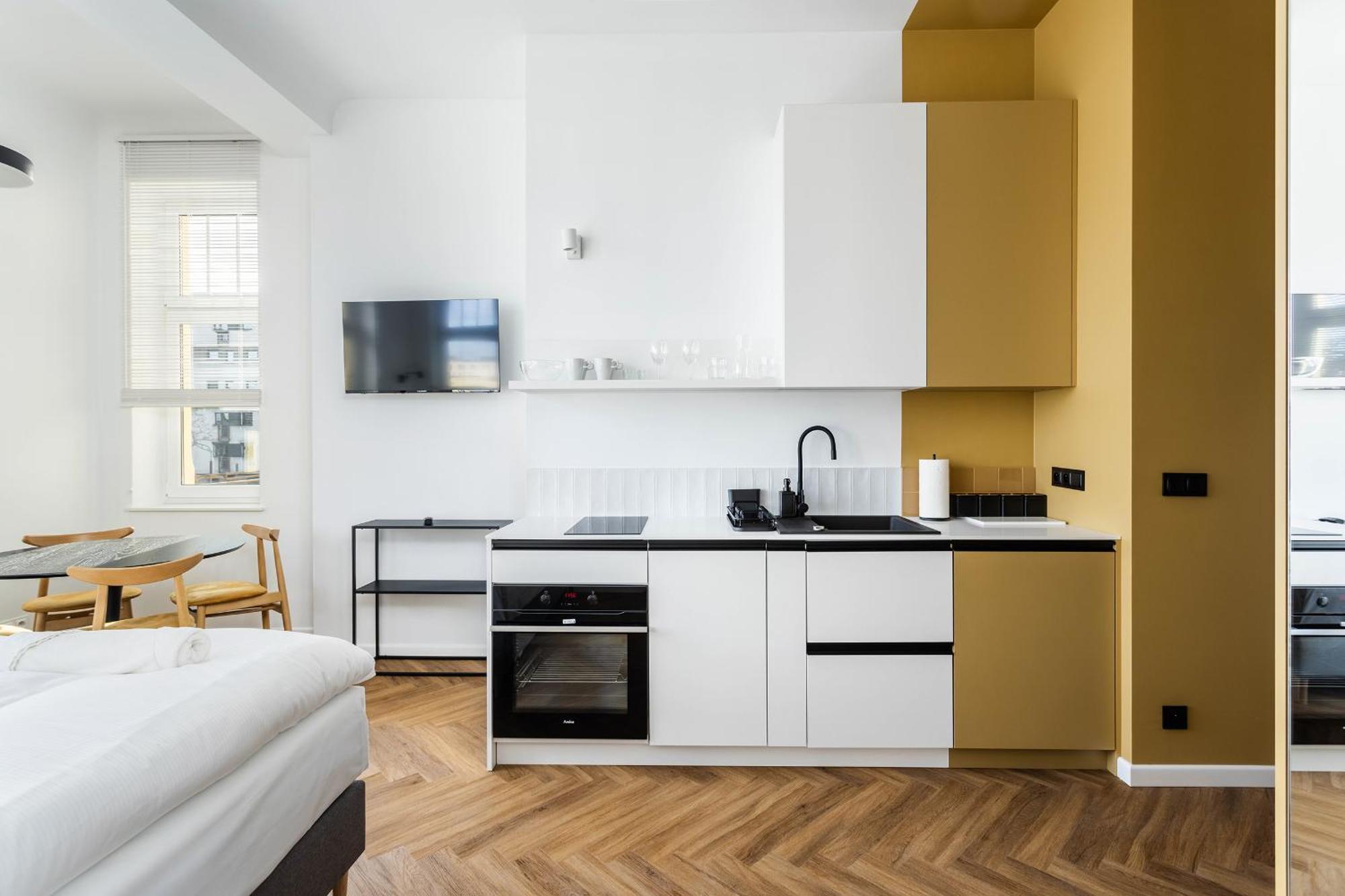 Przytulne I Komfortowe Studia Very Berry W Poznaniu By Noclegi Renters Bagian luar foto