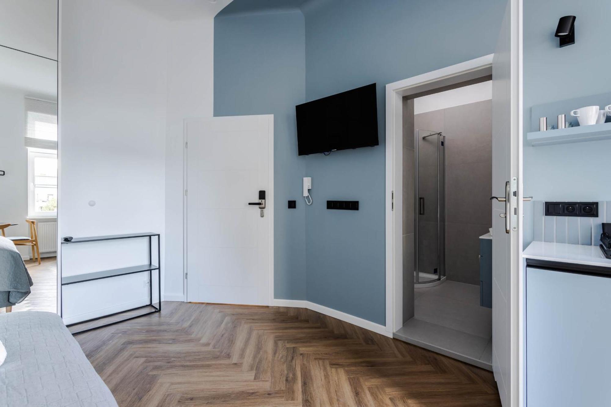 Przytulne I Komfortowe Studia Very Berry W Poznaniu By Noclegi Renters Bagian luar foto